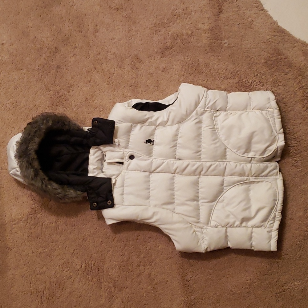 White hood vest for kids